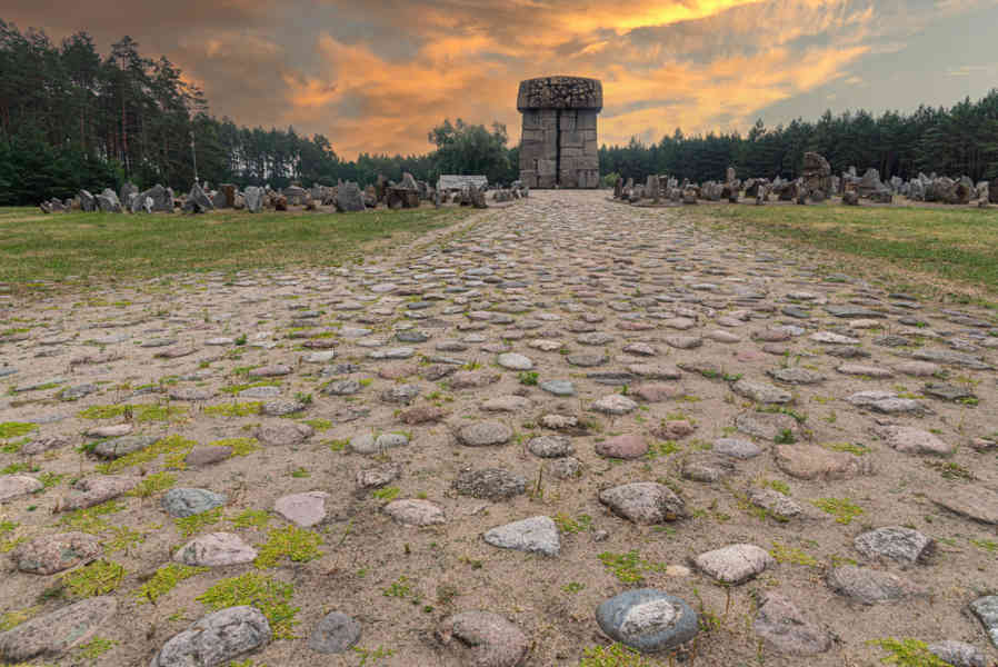 Polonia - Treblinka 16 - Treblinka I - campo de trabajo forzoso  - Memorial.jpg